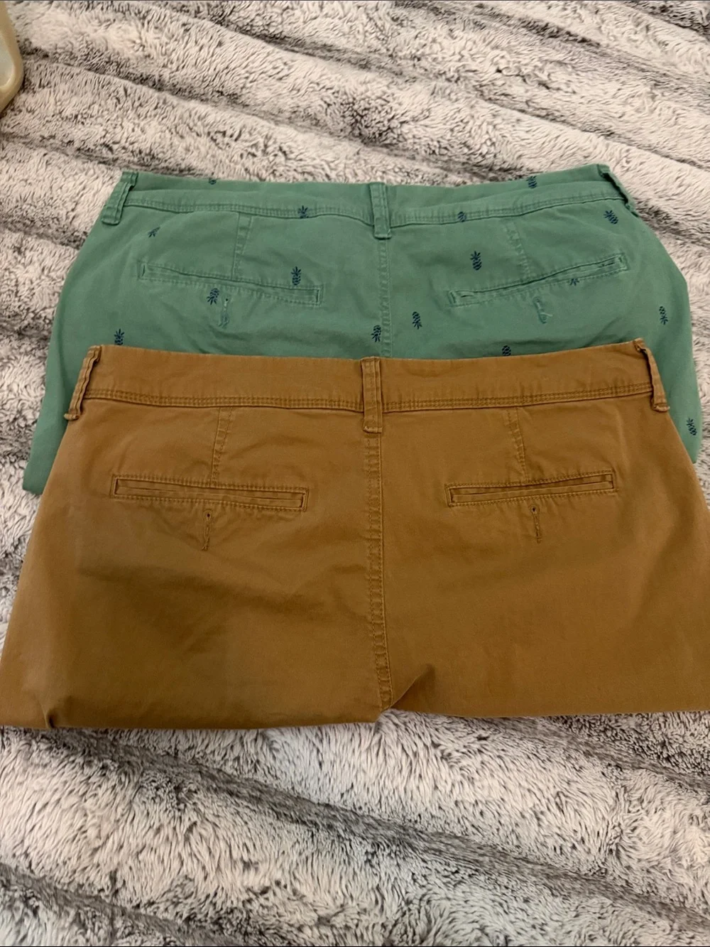 Aeropostale Men’s Chino Shorts 2 Pair Bundle Khaki Pineapple - Size 32